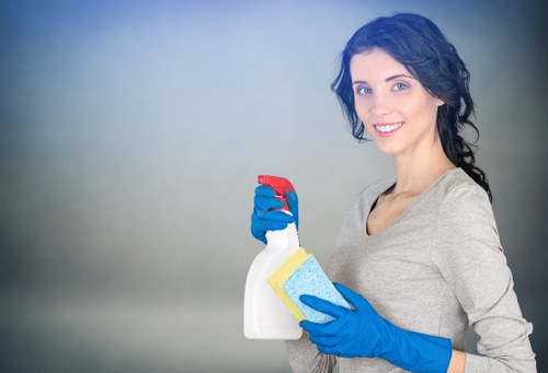 Flexible deep cleaning service for Roehampton offices and commercial spaces